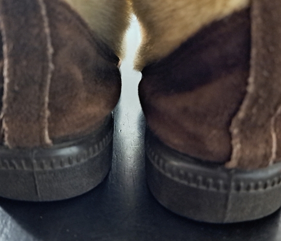 Vintage Rare Find Genuine Reindeer Fur Boots  Size 5 (34) - Picture 8 of 12